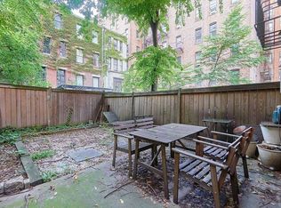 239 W 100th St APT 1R, New York, NY 10025