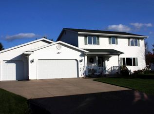 307 S Evergreen Ave, Marshfield, WI 54449