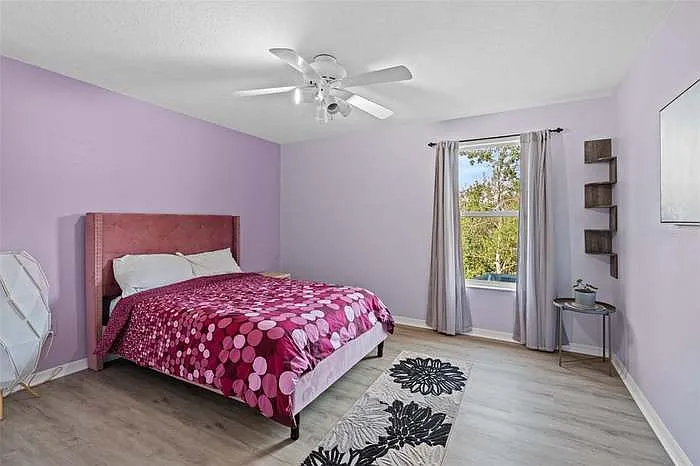 1352 Distant Oaks Dr — Photo 16