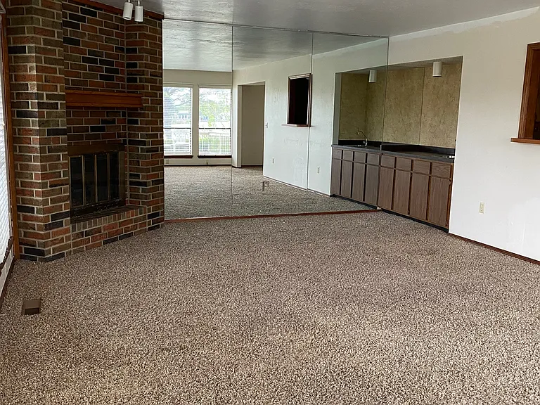 6448 W Hefner Rd — Photo 6