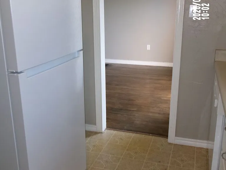 712 SW Roosevelt Ave — Photo 13