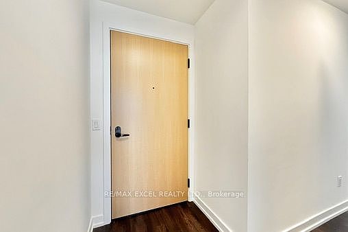 3rd image of 89 Church St #3303