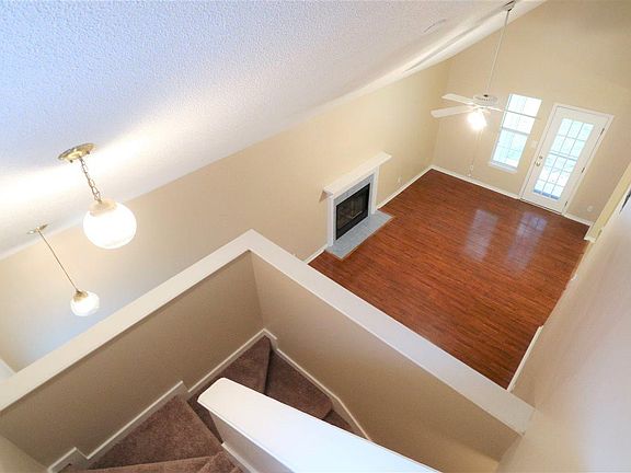 4th image of 7017 Weatherwood Dr