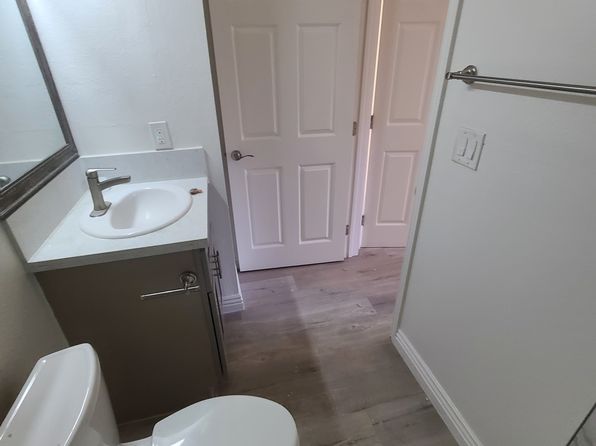 526 N Oxford Ave APT 2