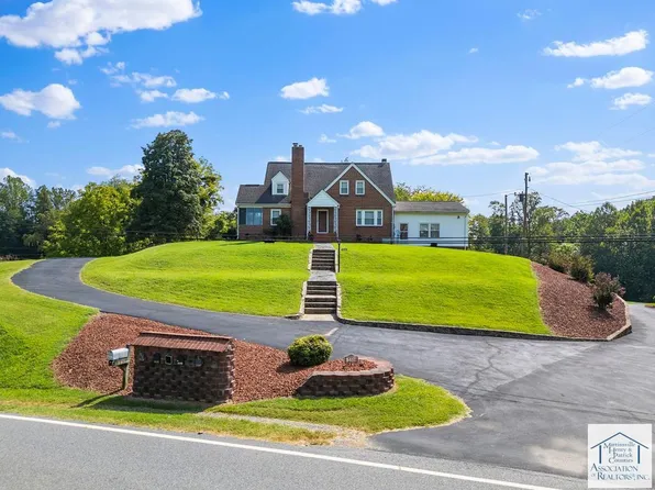 2518 The Great Rd, Fieldale, VA 24089