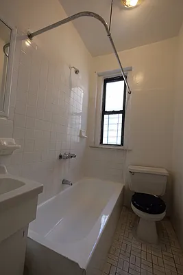 Rented by Keller Williams NYC | media 19