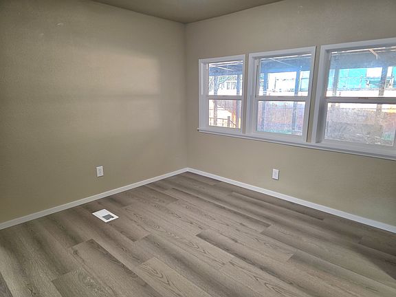 3rd image of 8631 Thuja Ave SE