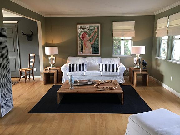 3rd image of 1455 Denmark St