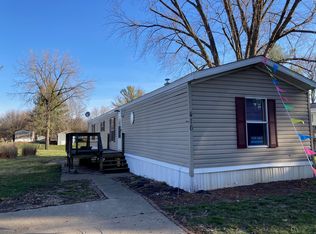 416 N Amy Dr, Bellevue, IL