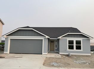 7286 W 24th Ave, Kennewick, WA 99338