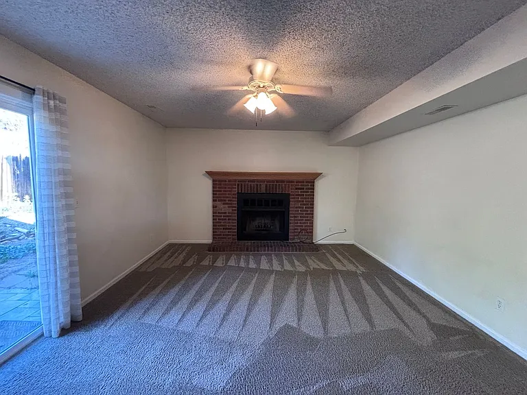 3990 Vicksburg Ter — Photo 9