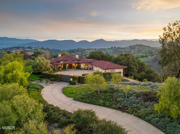 2031 Dermanak Dr, Solvang, CA 93463