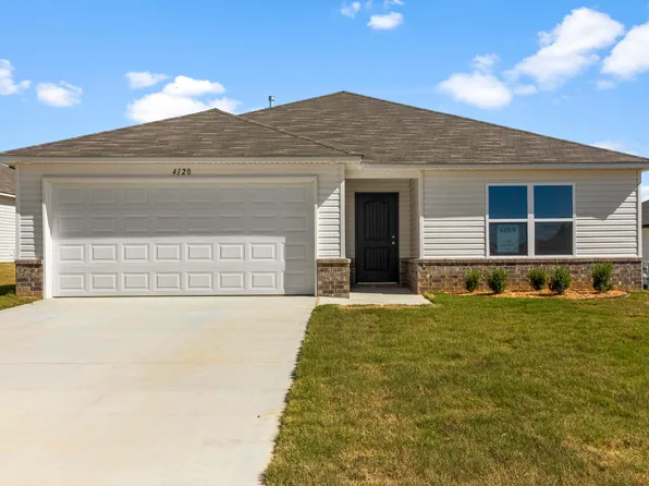 4120 Kings River Trl, Bauxite, AR 72011