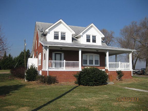 2nd image of 28335 Old Valley Pike