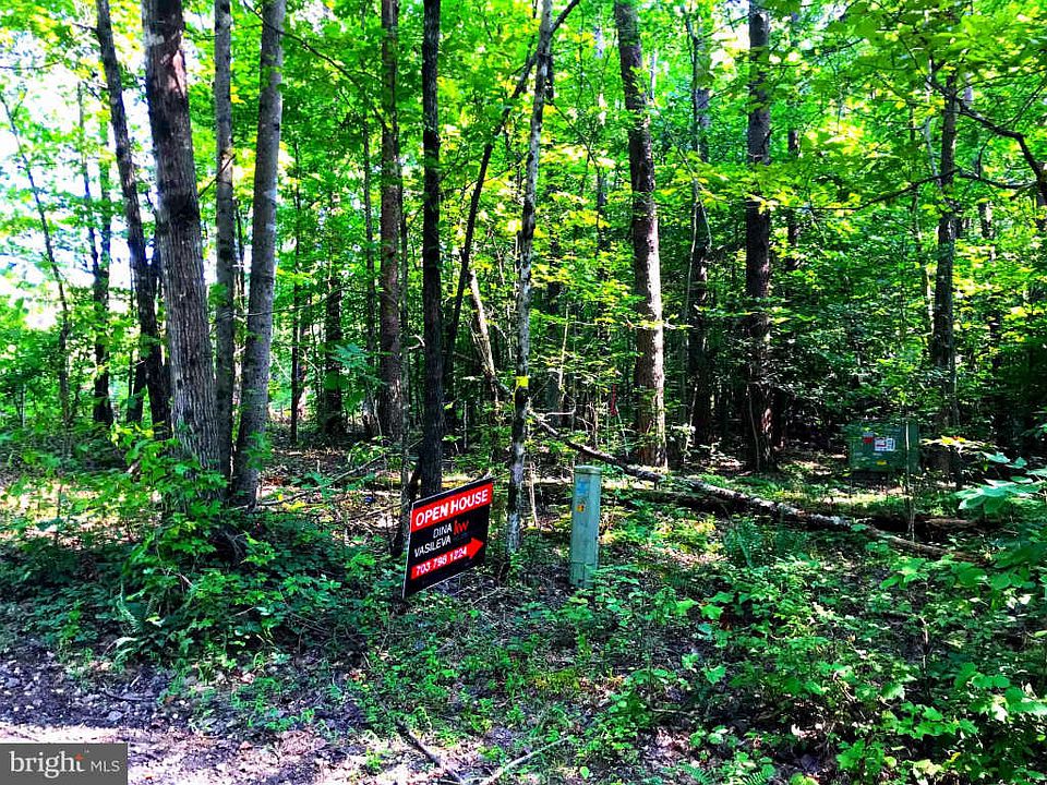 1st image of Shumate Ln