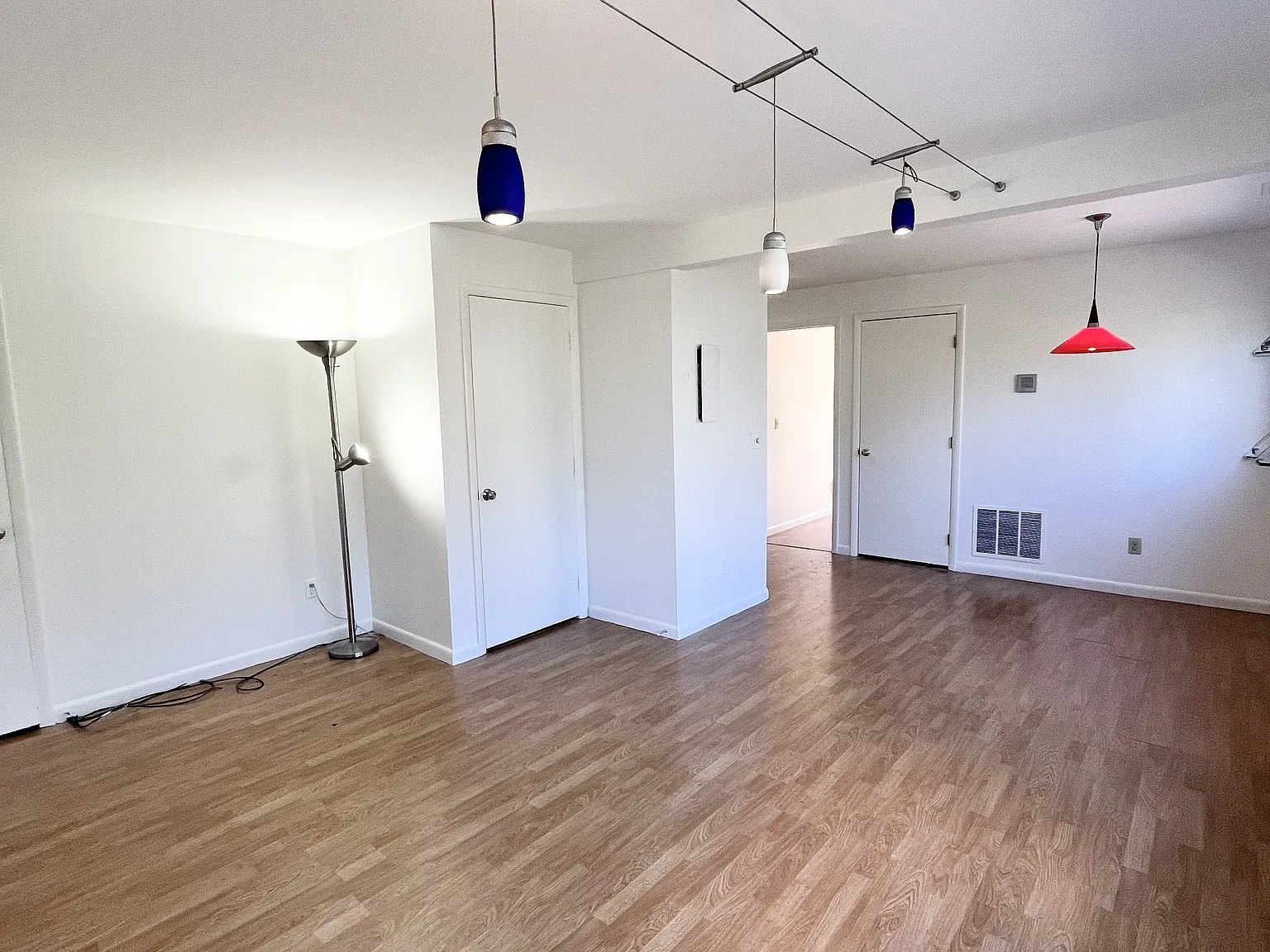 1 bed, 646 sqft, $2,000 — Photo 4