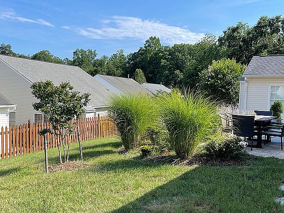 5th image of 11111 Williamsburg Ct