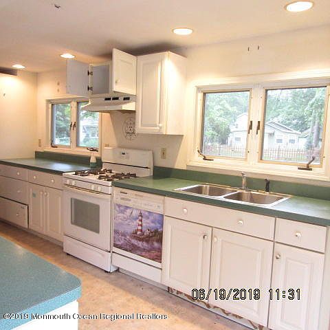 2nd image of 709 Morris Blvd