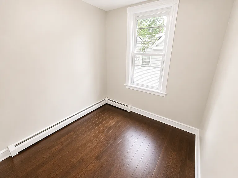 6-8 Ricord St #2 — Photo 8