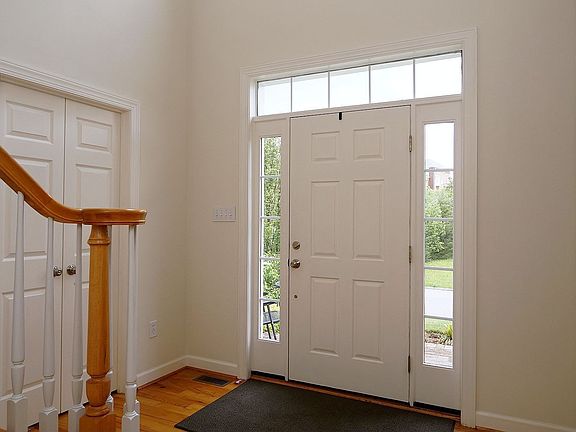 2nd image of 1903 Dawn Marie Ct