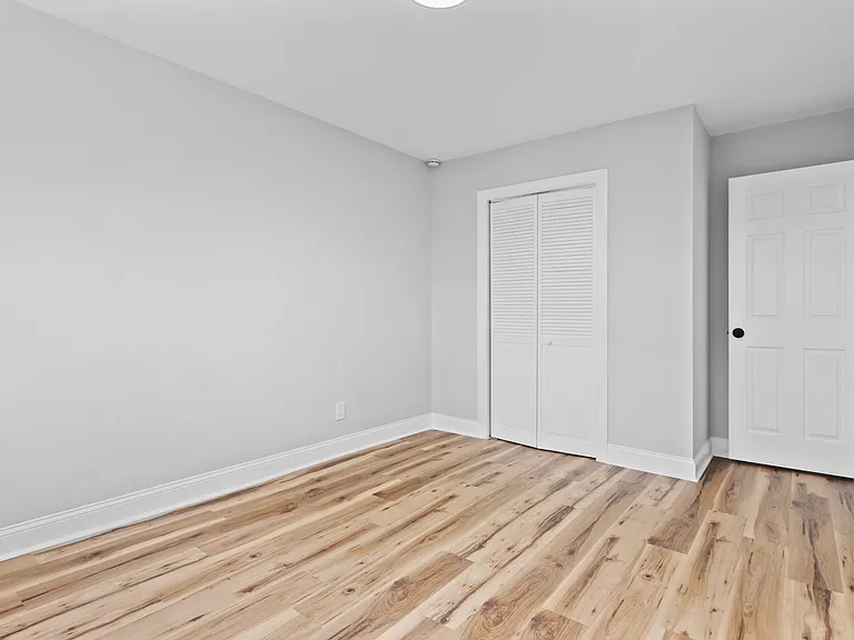 527 Homestead Rd #B — Photo 11