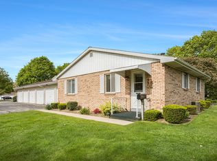 5781 Leisure South Dr SE, Kentwood, MI 49548