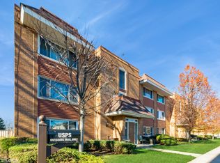 3909 W 123rd St APT 102A, Alsip, IL 60803
