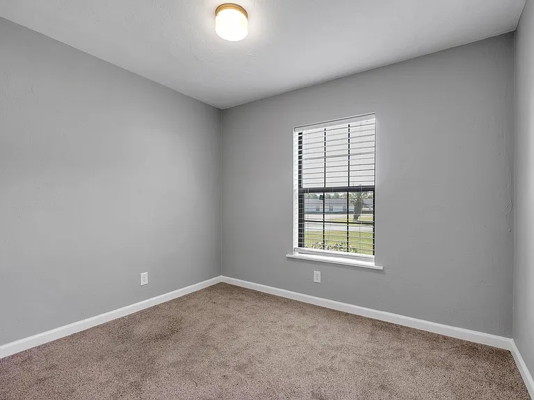 27 Sierra Rd — Photo 26