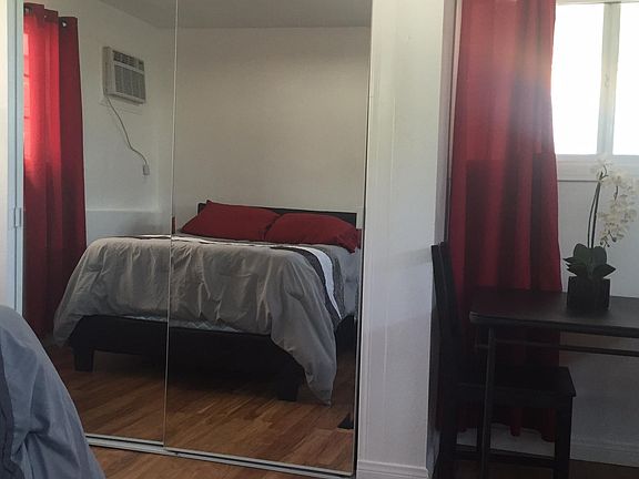 5th image of 3055 Brookhill St #G
