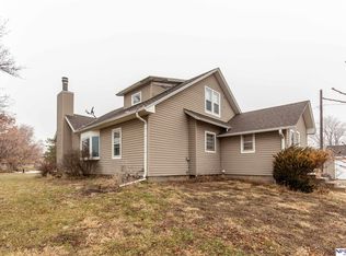 9600 Pella Rd, Firth, NE 68358