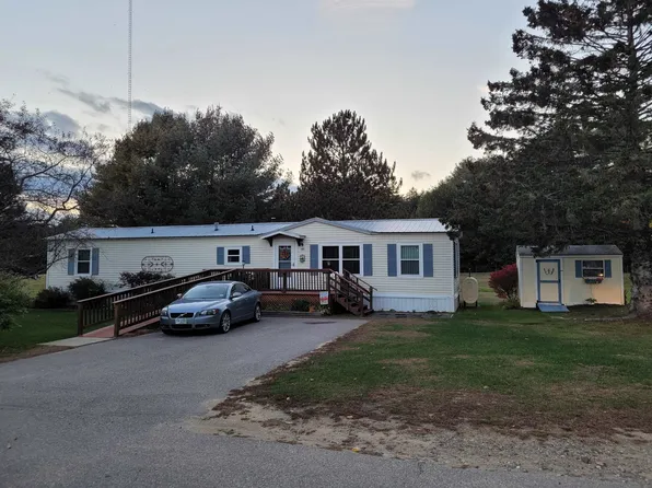 31 Carpenter Park Road, Plymouth, NH 03264