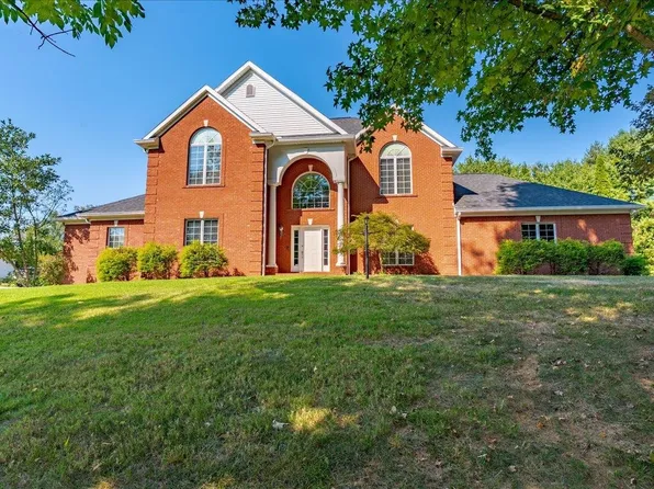 6466 Thorn Ridge Dr, Henderson, KY 42420