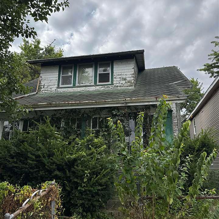 1st image of 109 Lincoln St