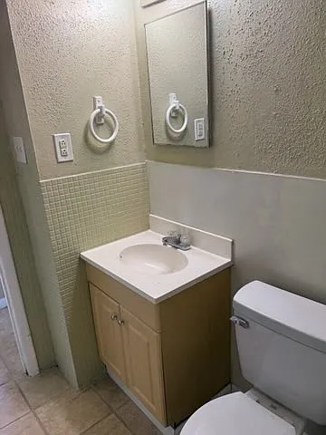 1178 Grand Terrace Dr #5 — Photo 4