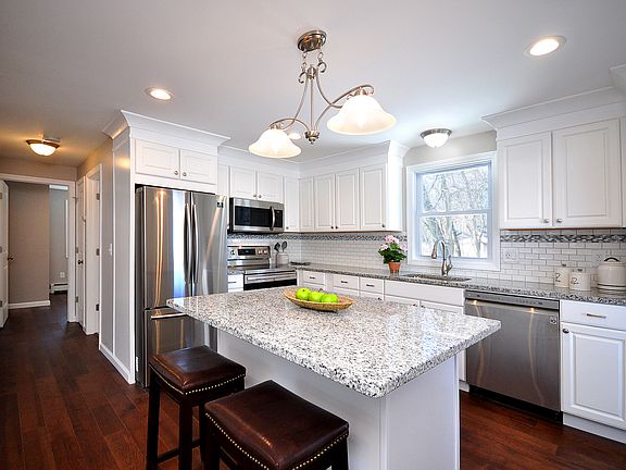 114 Greystone Avenue