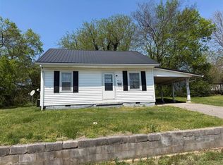 405 W Locust St, Scottsville, KY 42164