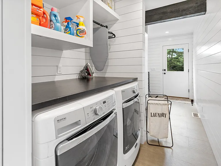 2 Castle Ct — Photo 29