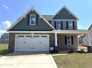 163 Watercress Ln, Raeford, NC 28376