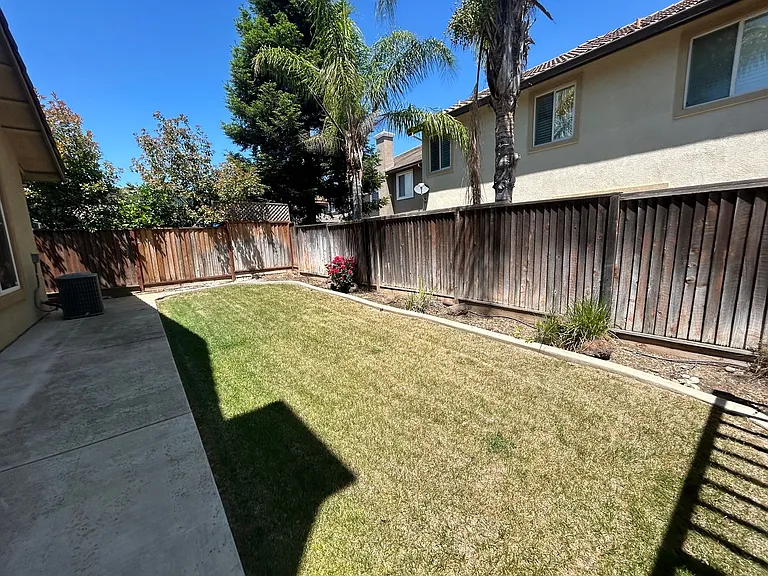 685 Stetson Dr — Photo 33
