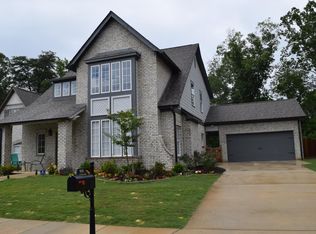 909 Fieldstown Cir, Gardendale, AL 35071