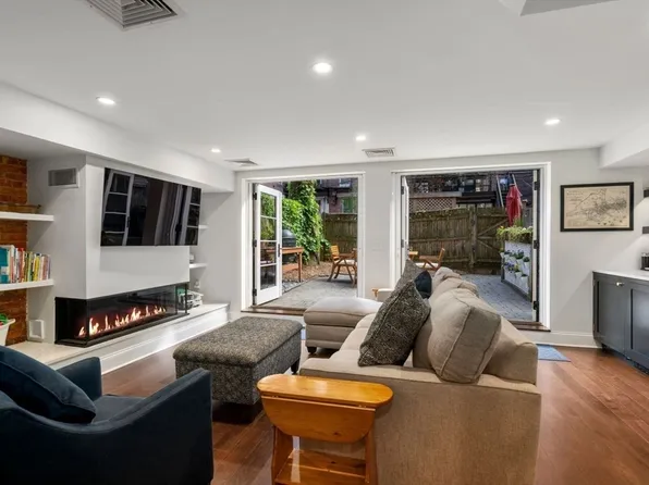 40 Dwight St #1, Boston, MA 02118