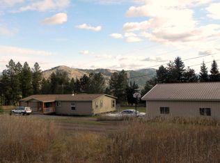 16 Center Rd, Republic, WA 99166