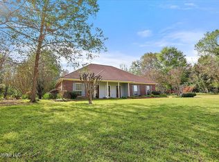 1315 Lancelot Ln, Clinton, MS 39056