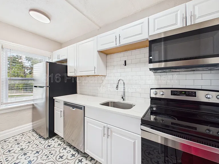 3721 Wyoming St #7 — Photo 5