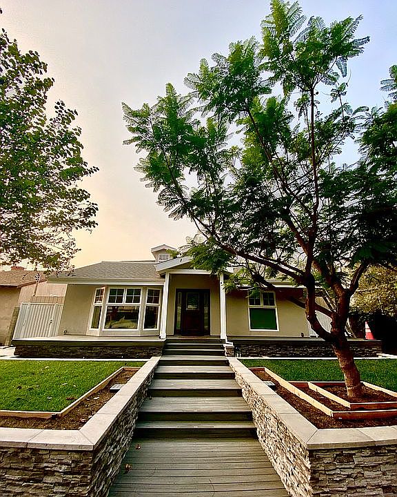 1st image of 3007 Virginia Ave