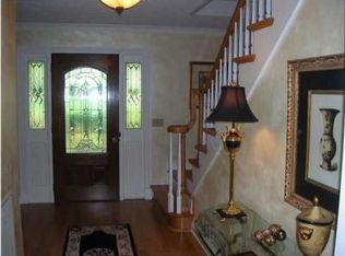 9225 Evening Shadow Dr, Chattanooga, TN 37421