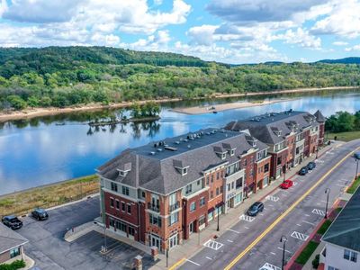 440 Water Street UNIT 214, Prairie Du Sac, WI, 53578