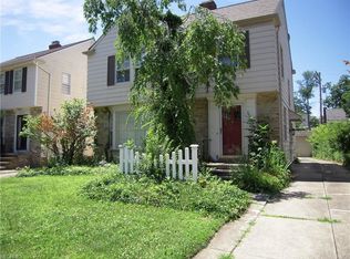 2408 Dysart Rd, University Heights, OH 44118