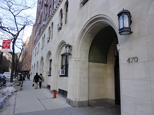 Sold by Sun Pop International | media 1