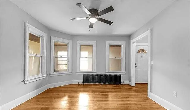 16 Hebron St — Photo 3